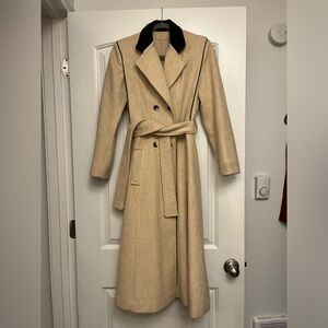Vintage Cream Coat by Jill Jr.